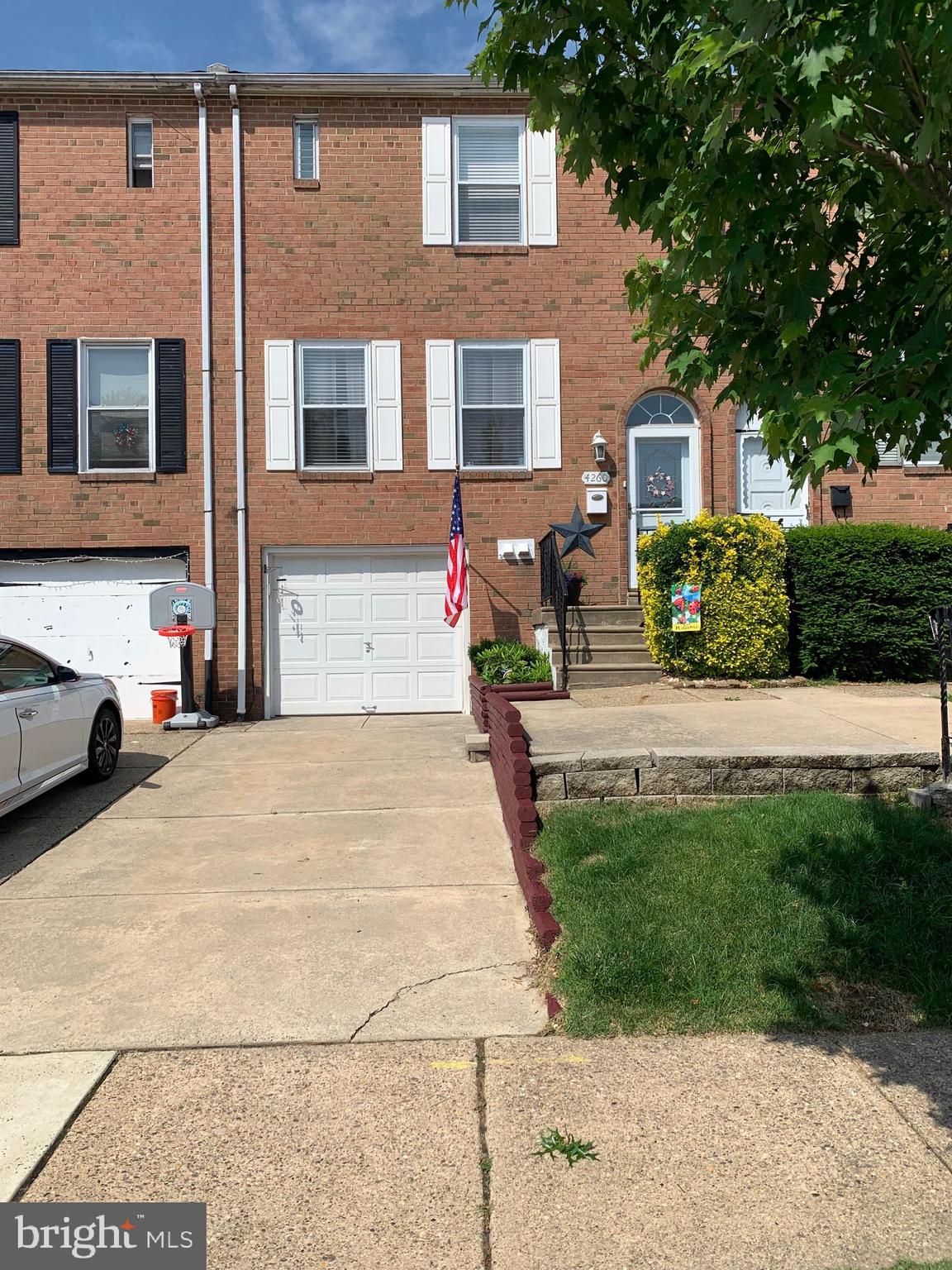 4260 Deerpath Lane Philadelphia, PA 19154 - Photo 1 of 39