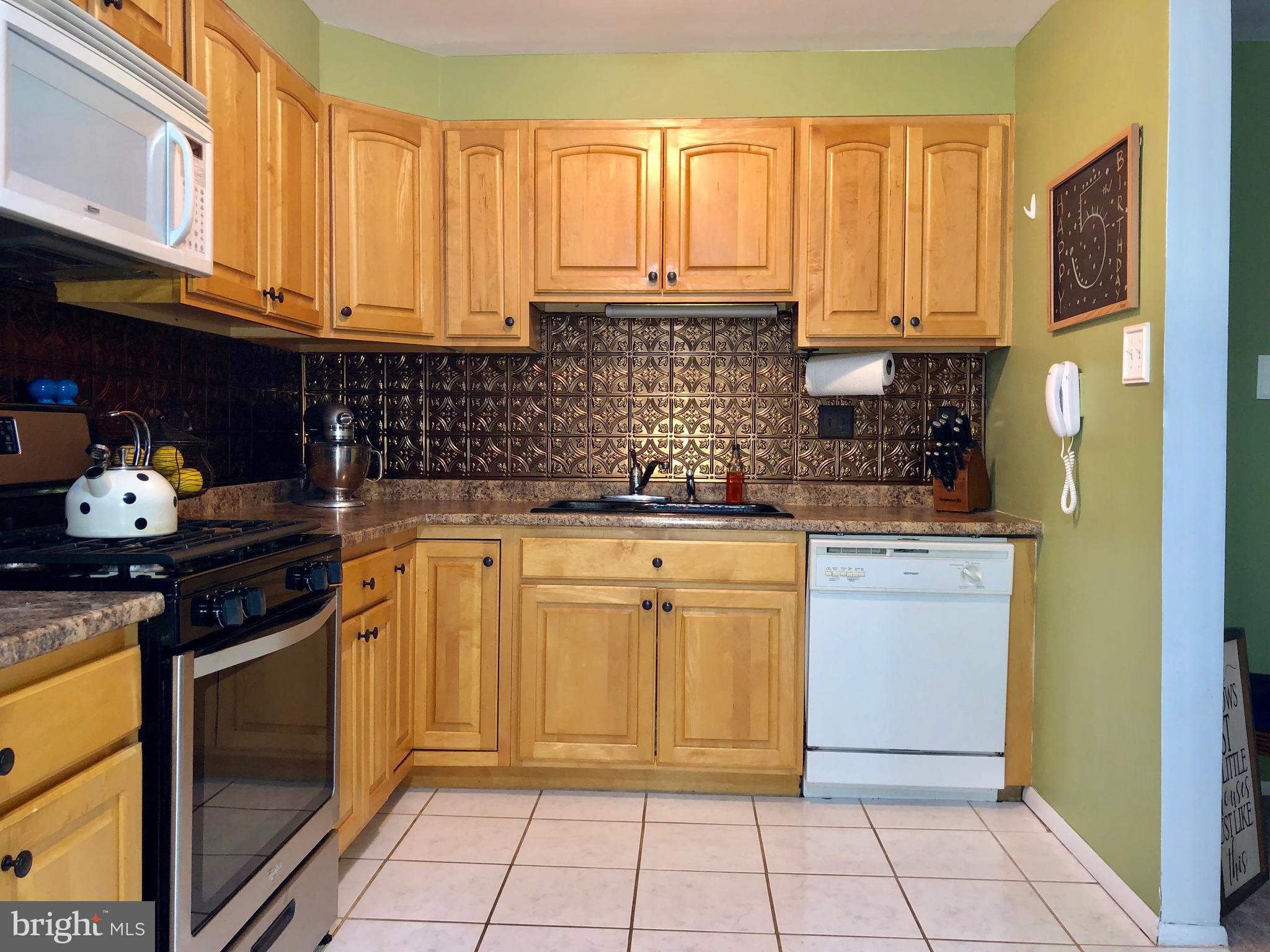4260 Deerpath Lane Philadelphia, PA 19154 - Photo 12 of 39