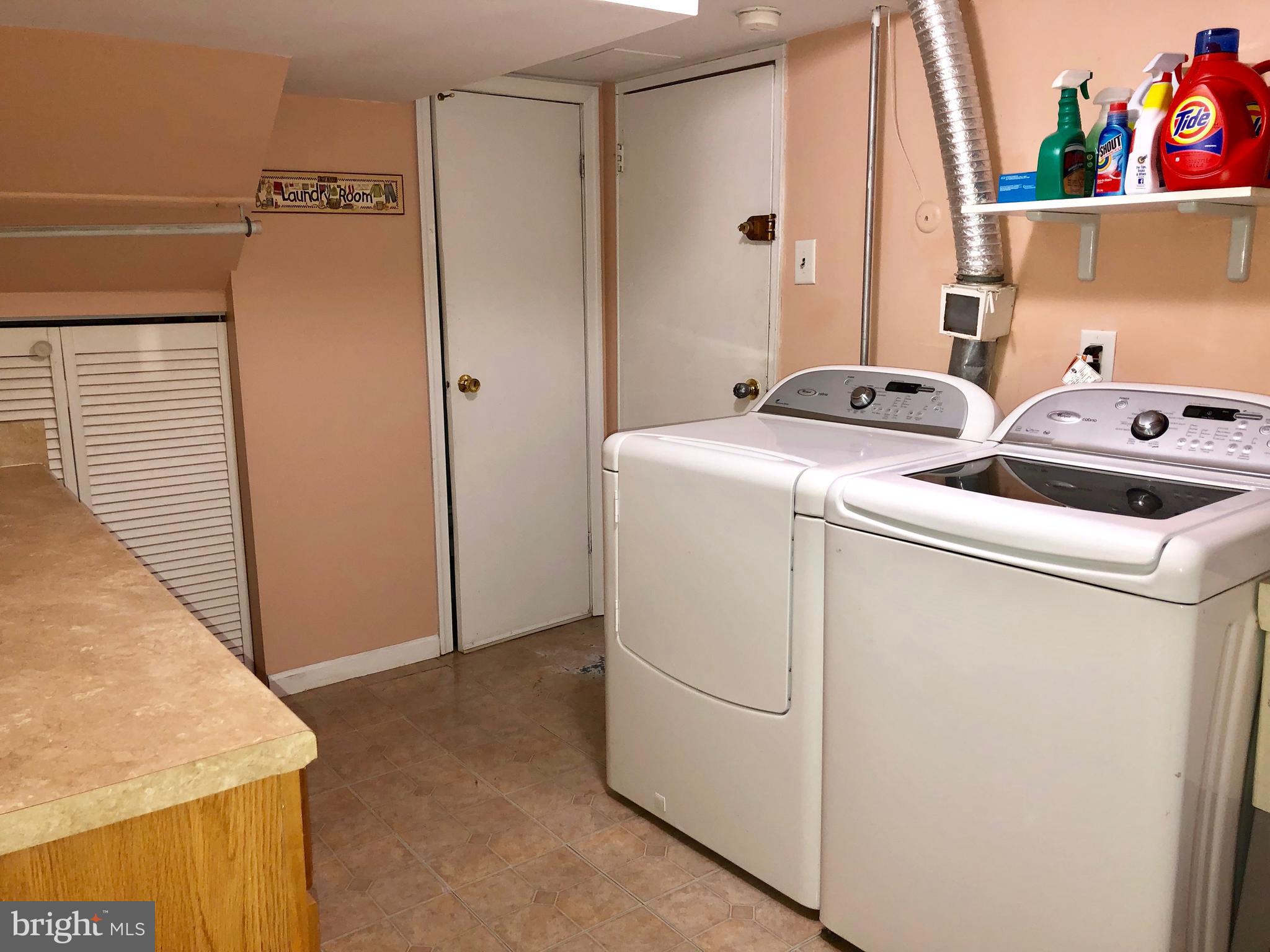 4260 Deerpath Lane Philadelphia, PA 19154 - Photo 34 of 39
