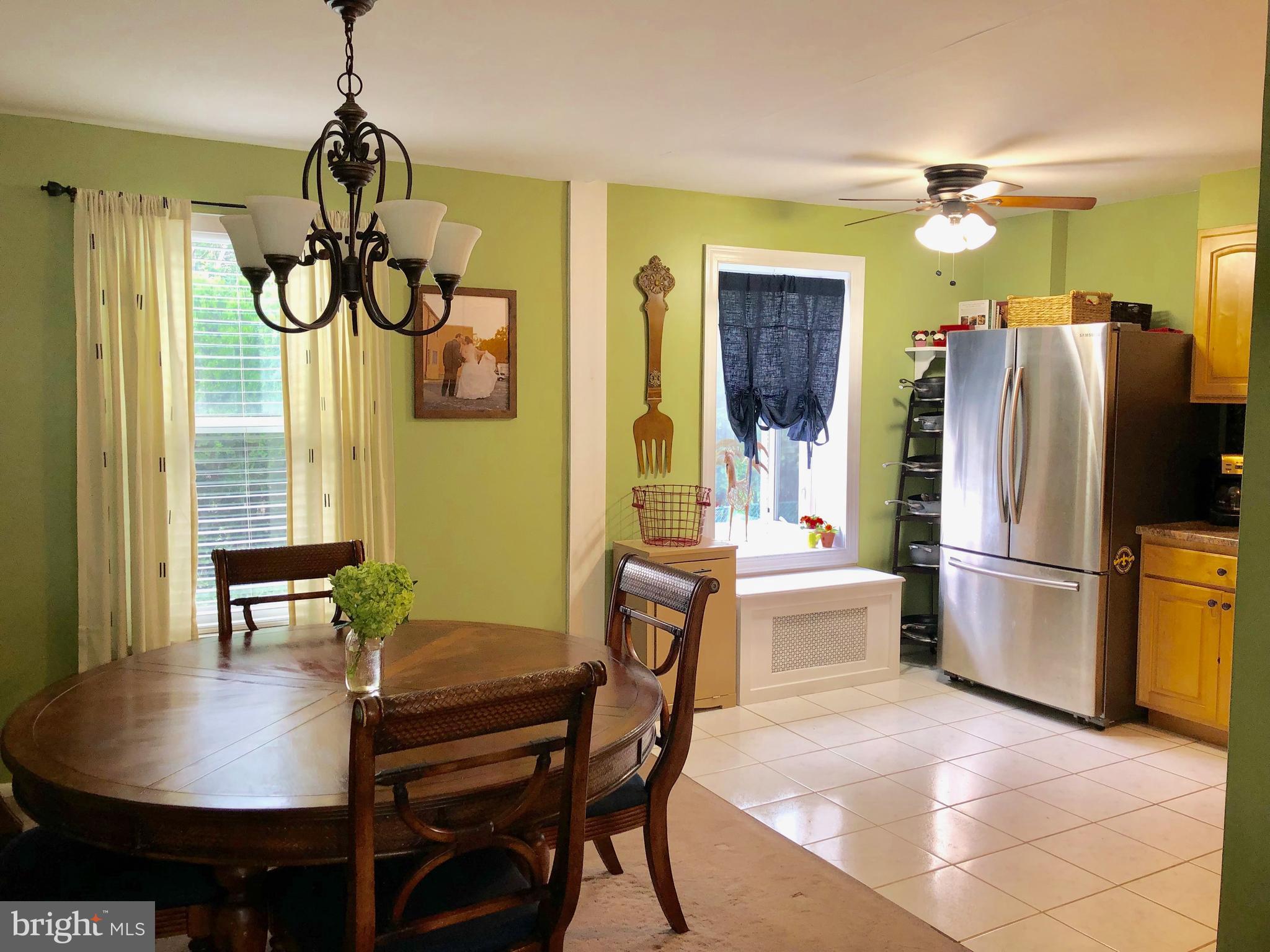 4260 Deerpath Lane Philadelphia, PA 19154 - Photo 8 of 39