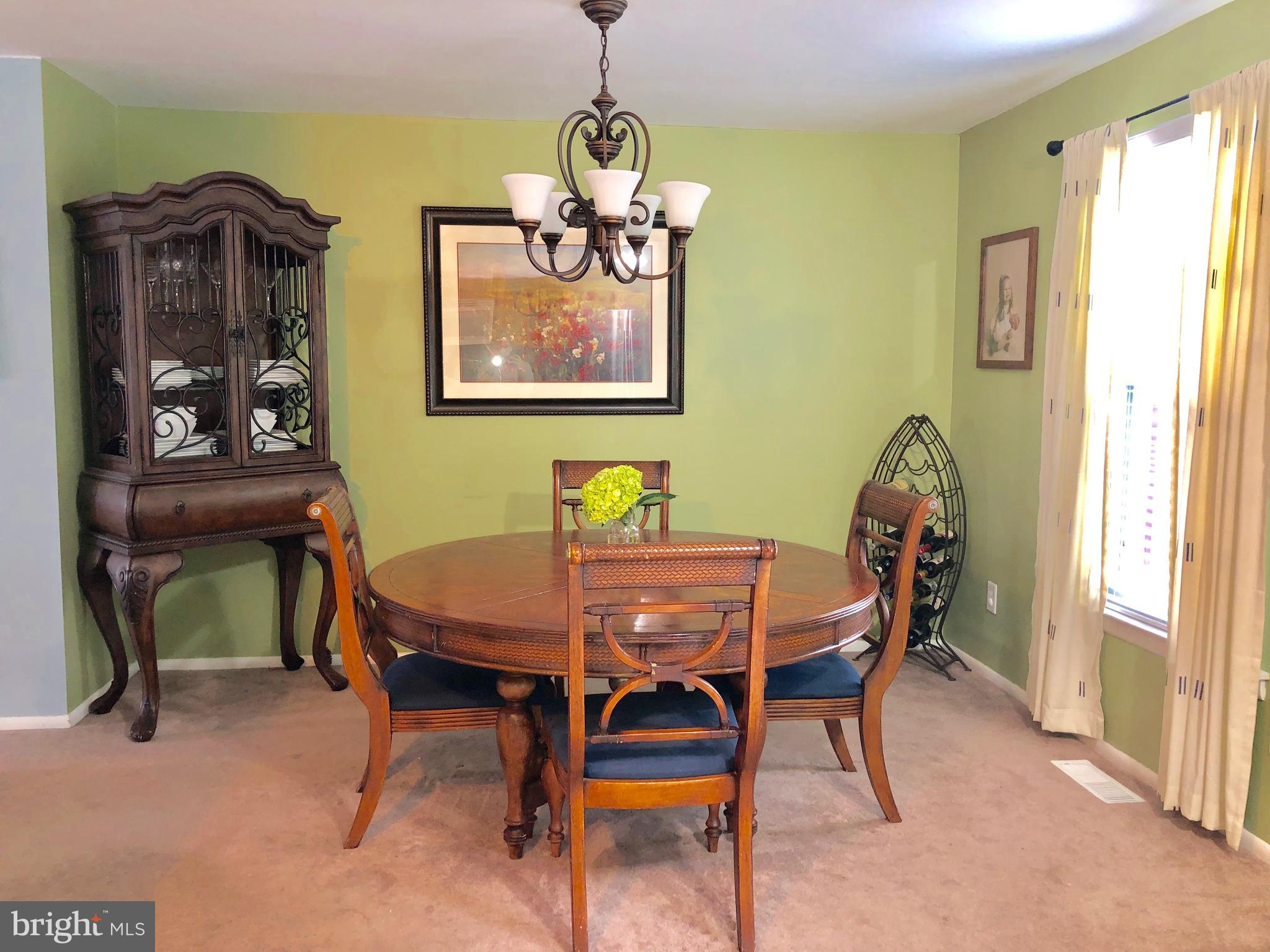 4260 Deerpath Lane Philadelphia, PA 19154 - Photo 10 of 39