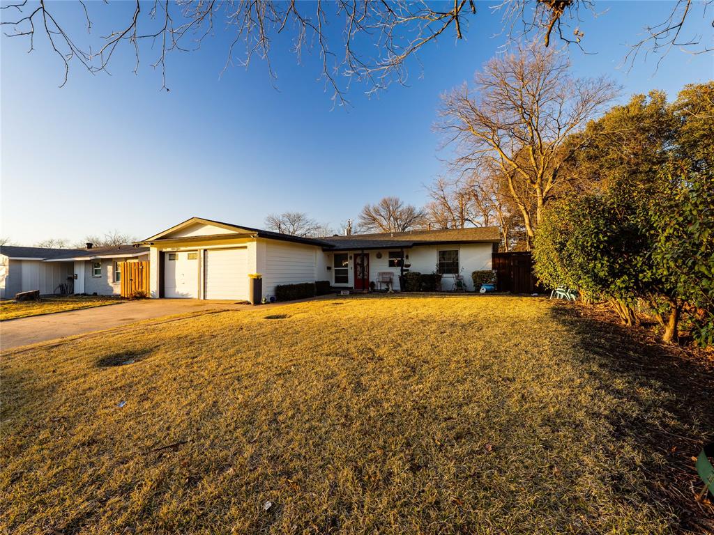 8616 Flicker Lane Dallas, TX 75238 - Photo 22 of 27