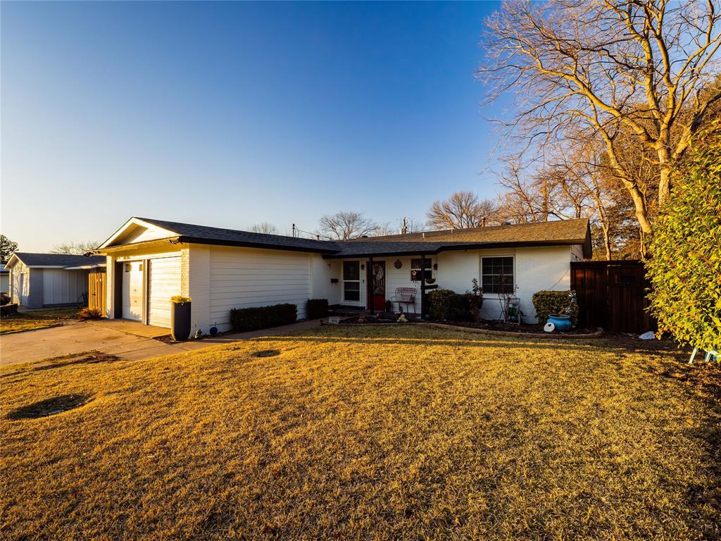 8616 Flicker Lane Dallas, TX 75238 - Photo 23 of 27