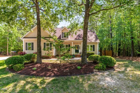$315,000 | 190 Willow Ridge Drive, Louisburg, NC 27549