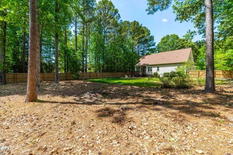 $315,000 | 190 Willow Ridge Drive, Louisburg, NC 27549