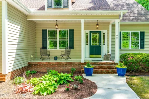 $315,000 | 190 Willow Ridge Drive, Louisburg, NC 27549