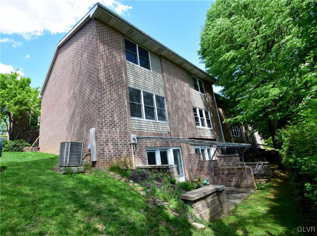 331 Spring Street Bethlehem, PA 18018 - Photo 8 of 10 End of row, rear view.