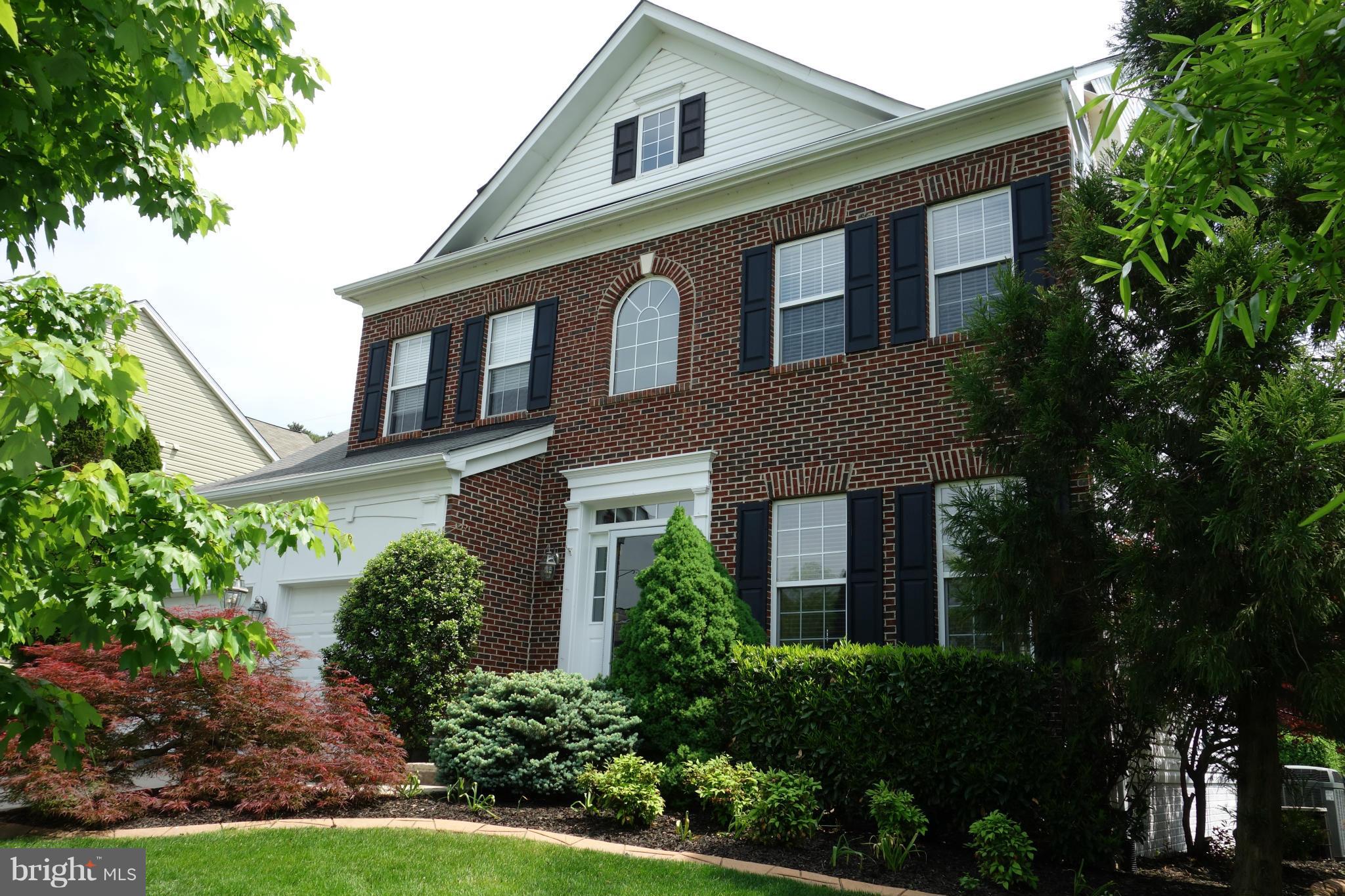 18286 Maple Spring Court Leesburg, VA 20176 - Photo 1 of 30 Exterior (Front)