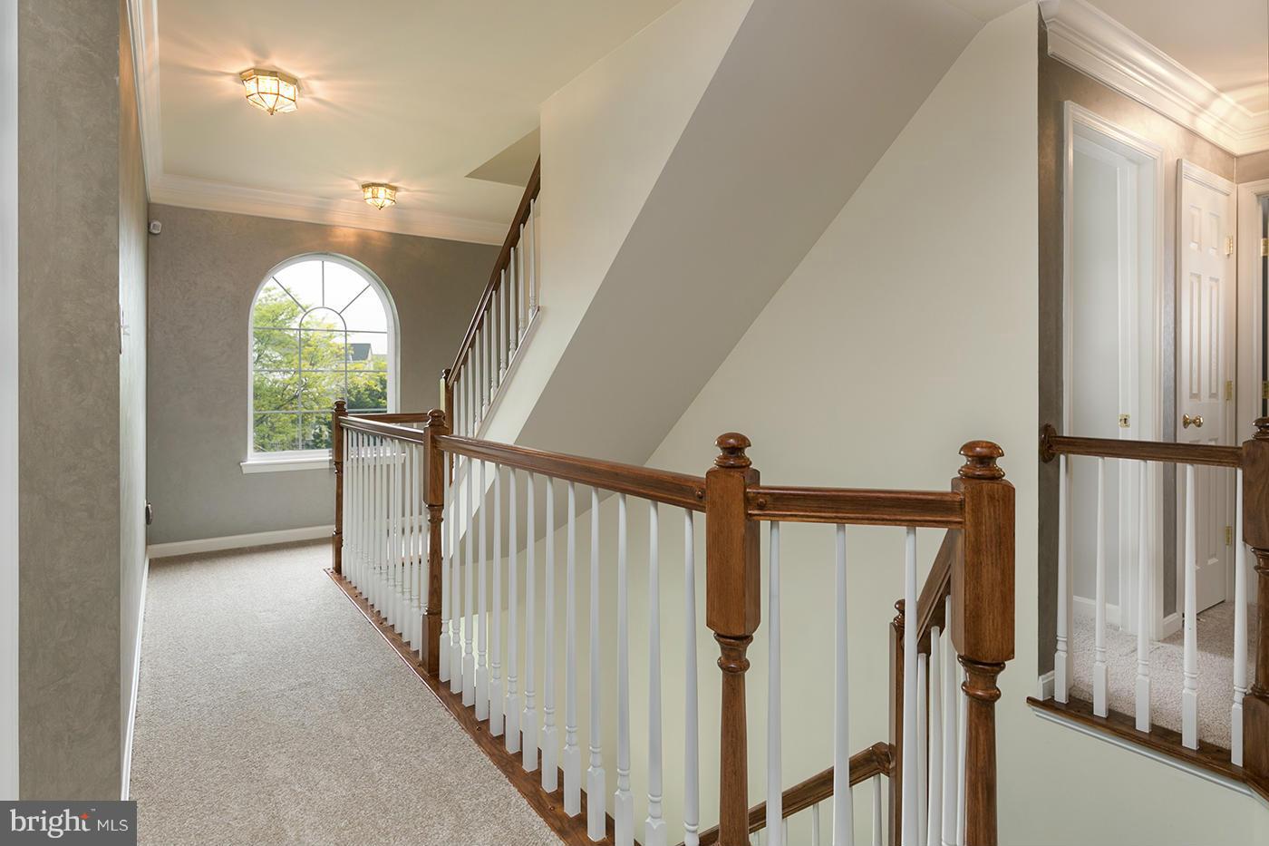 18286 Maple Spring Court Leesburg, VA 20176 - Photo 17 of 30 Interior (General)