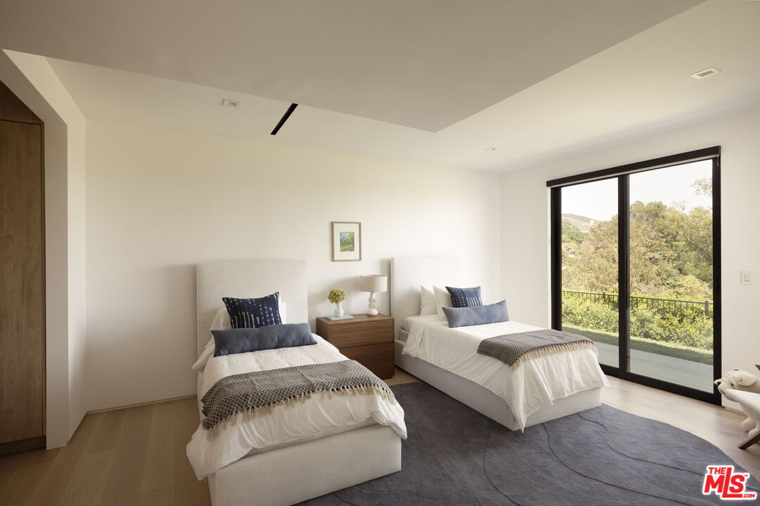 29800 Cuthbert Road Malibu, CA 90265 - Photo 22 of 39