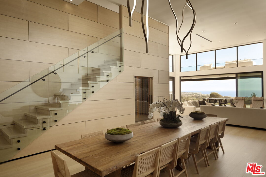 29800 Cuthbert Road Malibu, CA 90265 - Photo 7 of 39