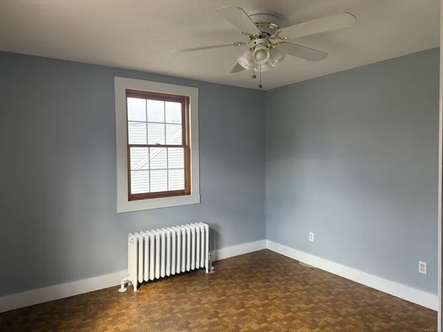 $289,900 | 73 Walnut Street, East Hartford, CT 06108