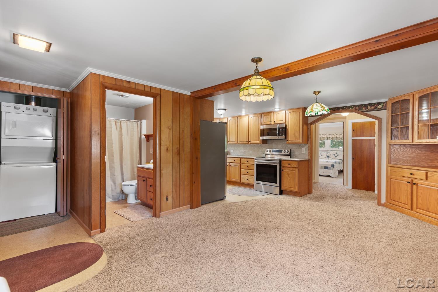 2439 Airport Road Adrian, MI 49221 - Photo 7 of 45