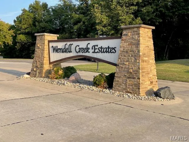 $54,000 | 2141 Willow Creek, St. Jacob, IL 62281