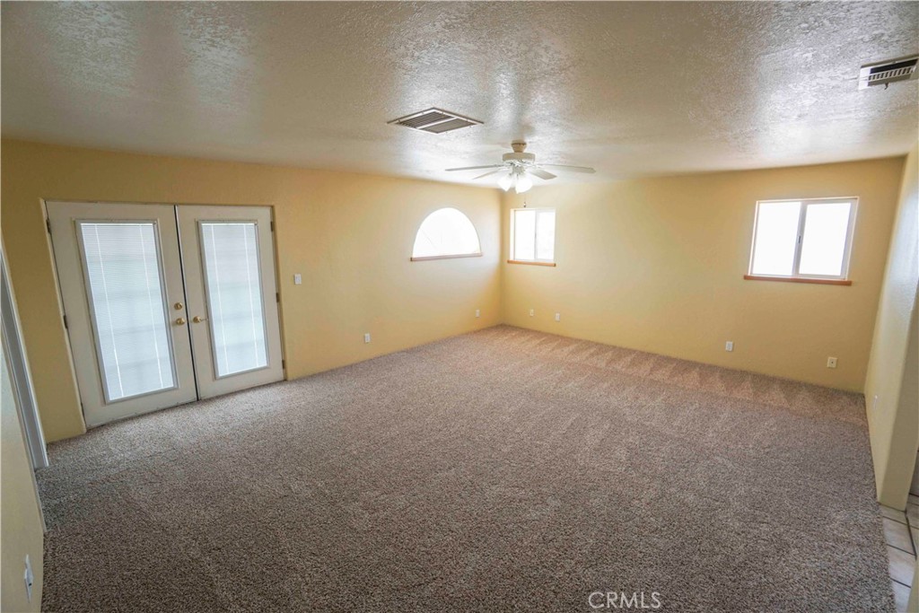 18633 Kamana Road Apple Valley, CA 92307 - Photo 22 of 50