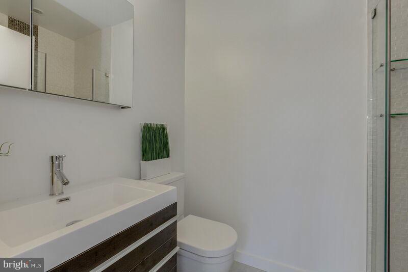 2 Russell Road, Unit NONE Cabin John, MD 20818 - Photo 18 of 29 Bath