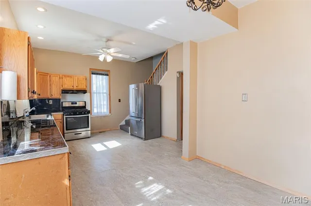 $175,000 | 202 East Lincoln Avenue, Owensville, MO 65066