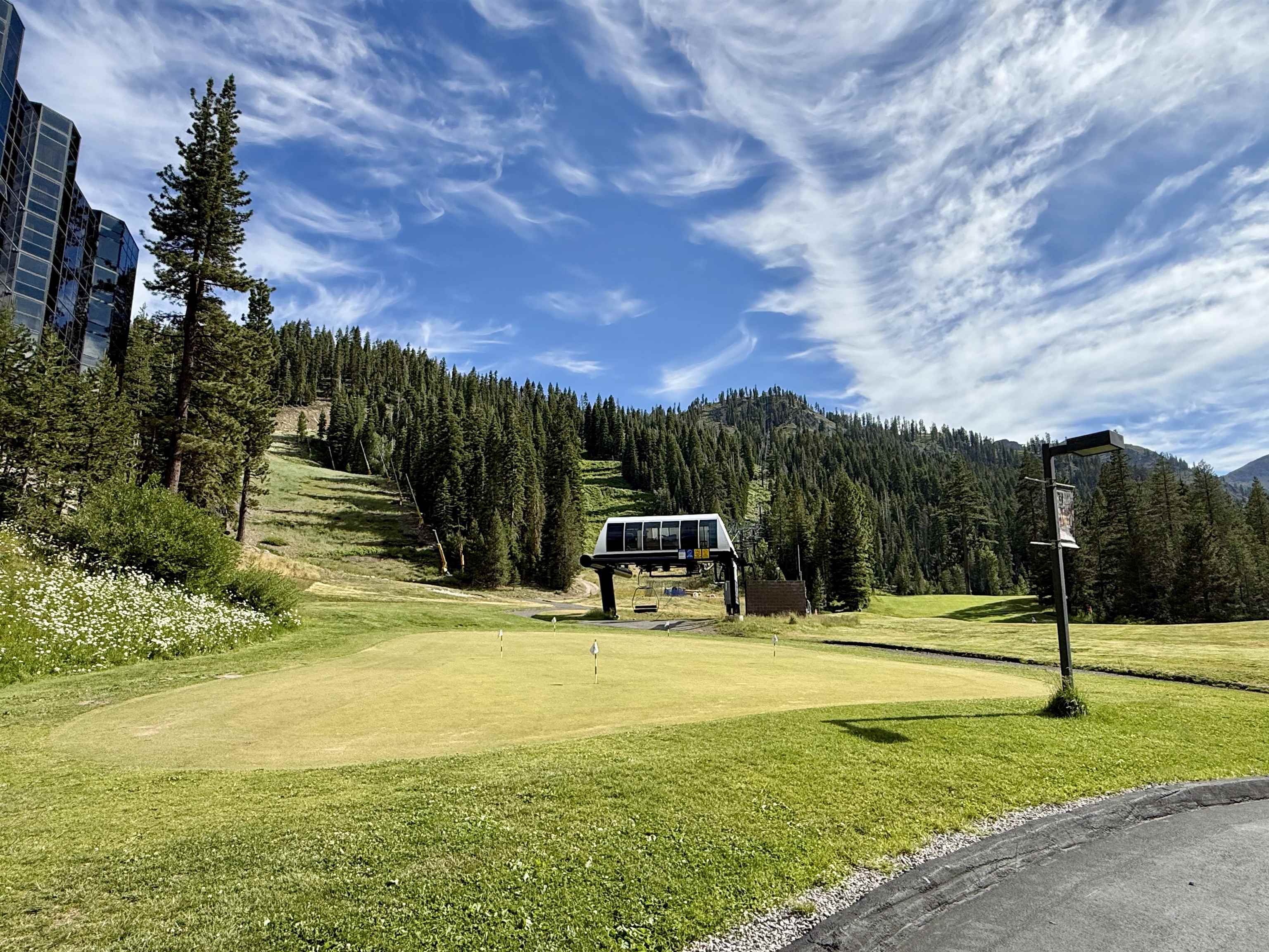 400 Resort Road, Unit 425 Olympic Valley, CA 96146 - Photo 13 of 13 Gallery Image 13