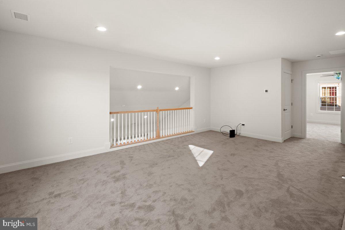 4 Samarpan Court Hightstown, NJ 08520 - Photo 20 of 39 a view of an empty room with a window