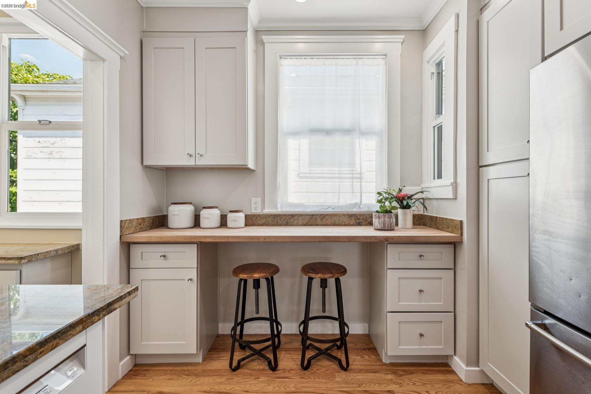 1233 Carleton Street Berkeley, CA 94702 - Photo 16 of 41