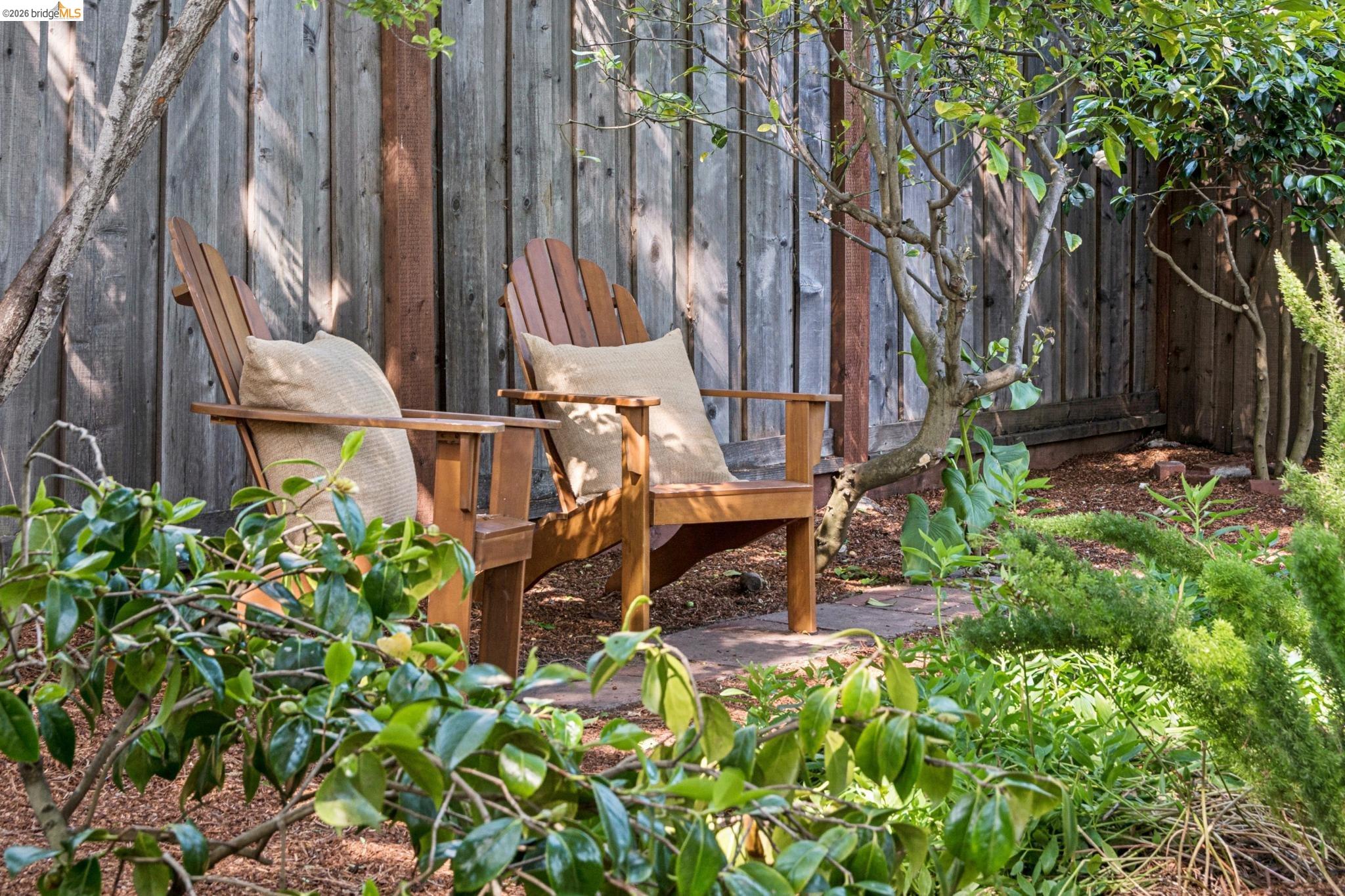 1233 Carleton Street Berkeley, CA 94702 - Photo 32 of 41