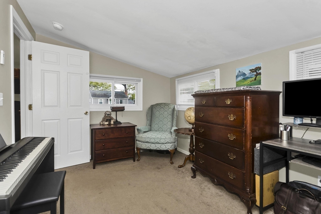 4 Jean Drive Springfield, MA 01104 - Photo 29 of 33