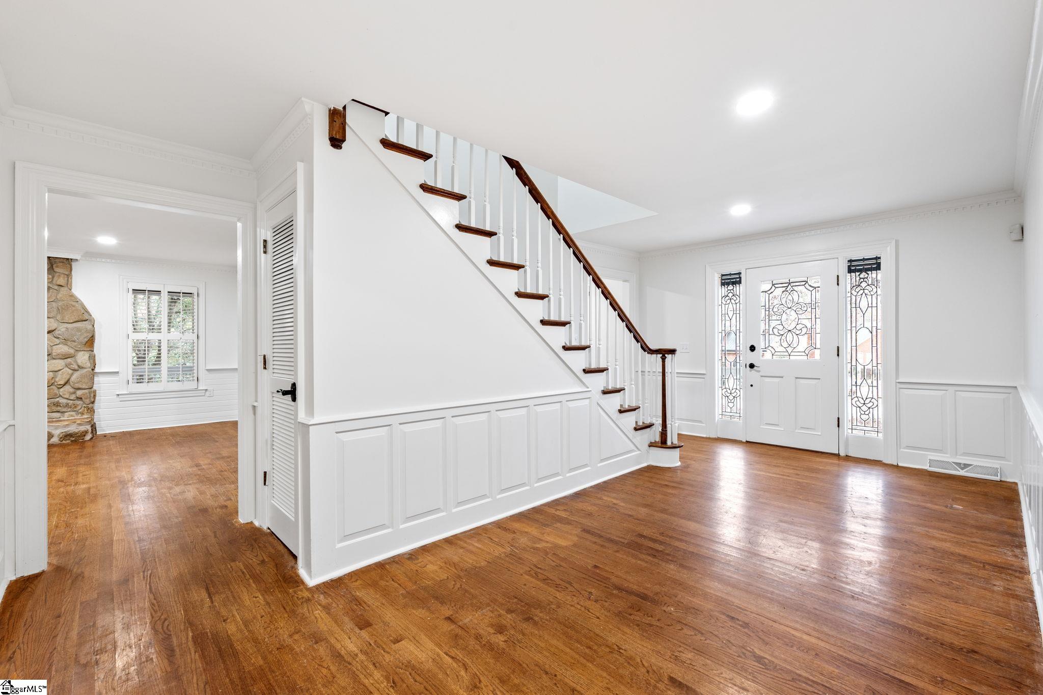 118 Nightingale Lane Greenville, SC 29607 - Photo 8 of 29