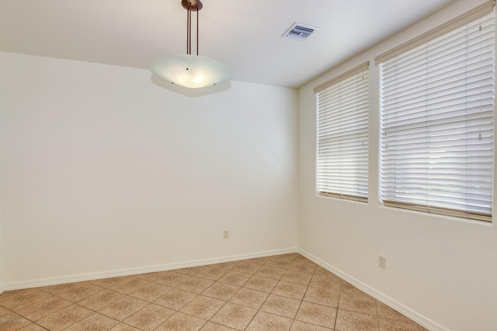 10547 East Marchetti Loop Tucson, AZ 85747 - Photo 16 of 35