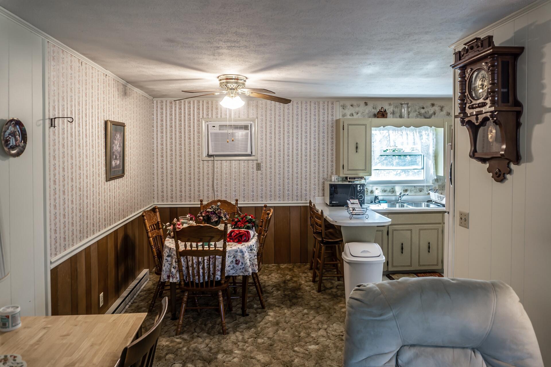 701 Carson Street, Unit 12 Greeneville, TN 37743 - Photo 20 of 73 701CarsonG_022