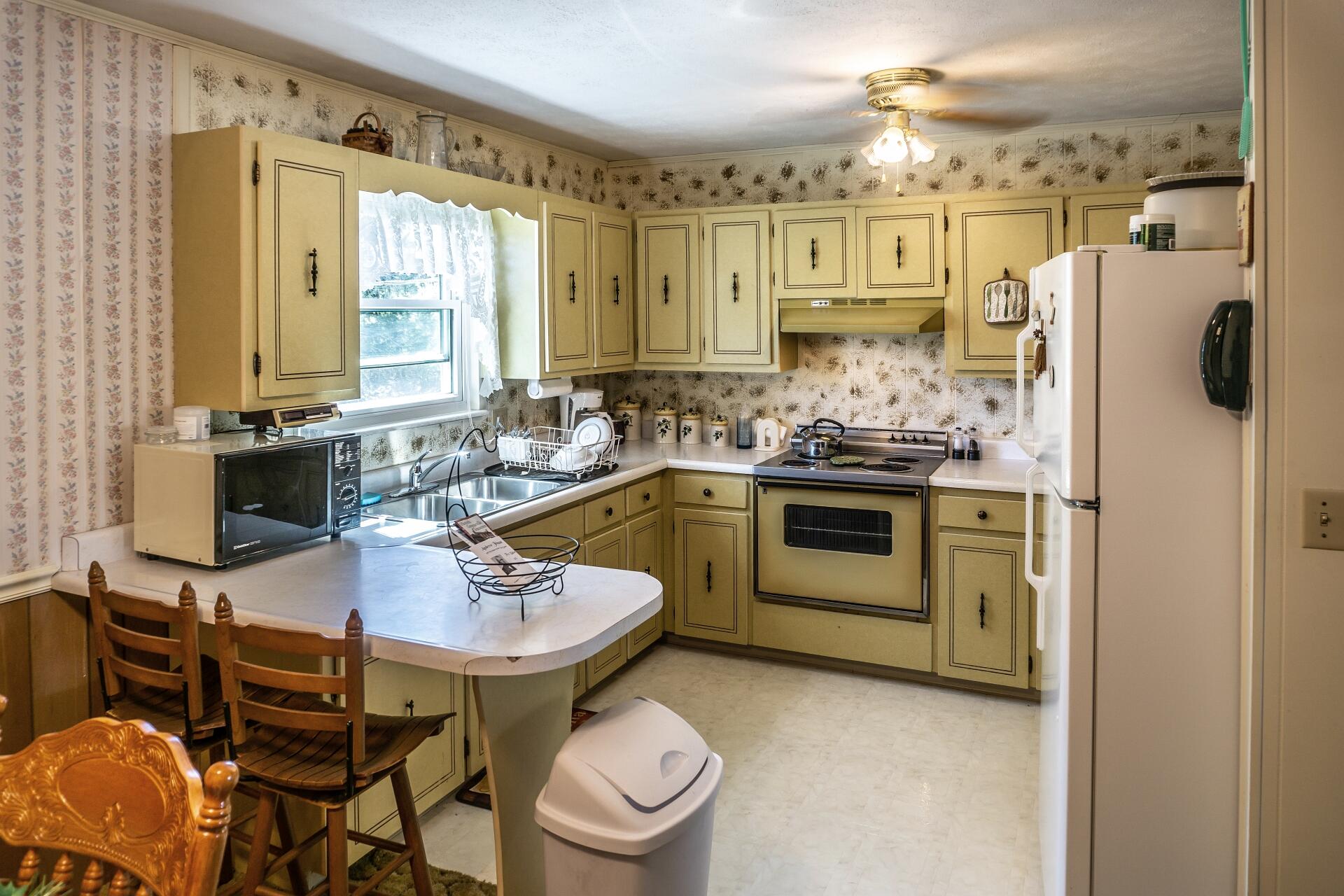 701 Carson Street, Unit 12 Greeneville, TN 37743 - Photo 21 of 73 701CarsonG_023