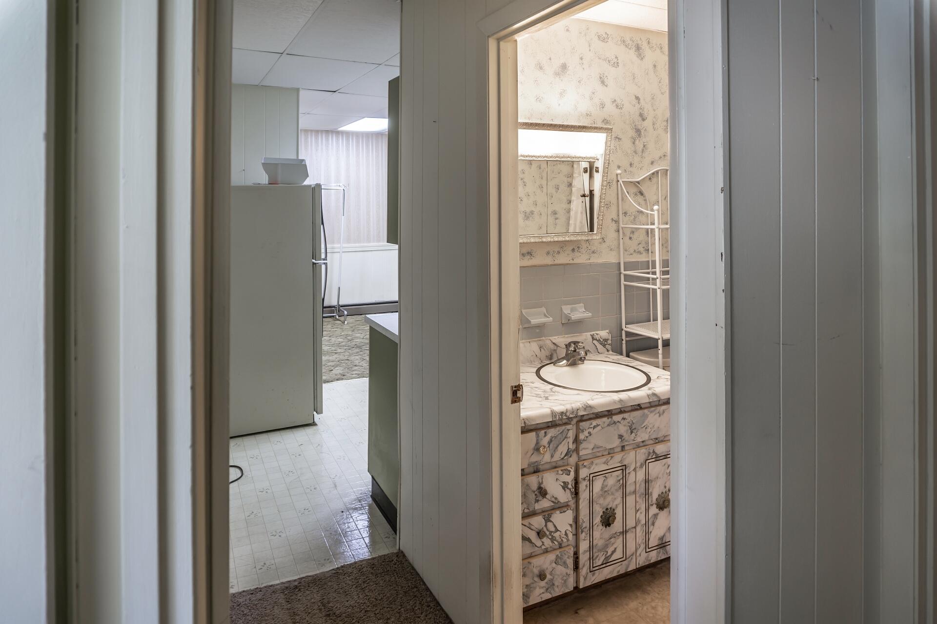 701 Carson Street, Unit 12 Greeneville, TN 37743 - Photo 42 of 73 701CarsonG_048