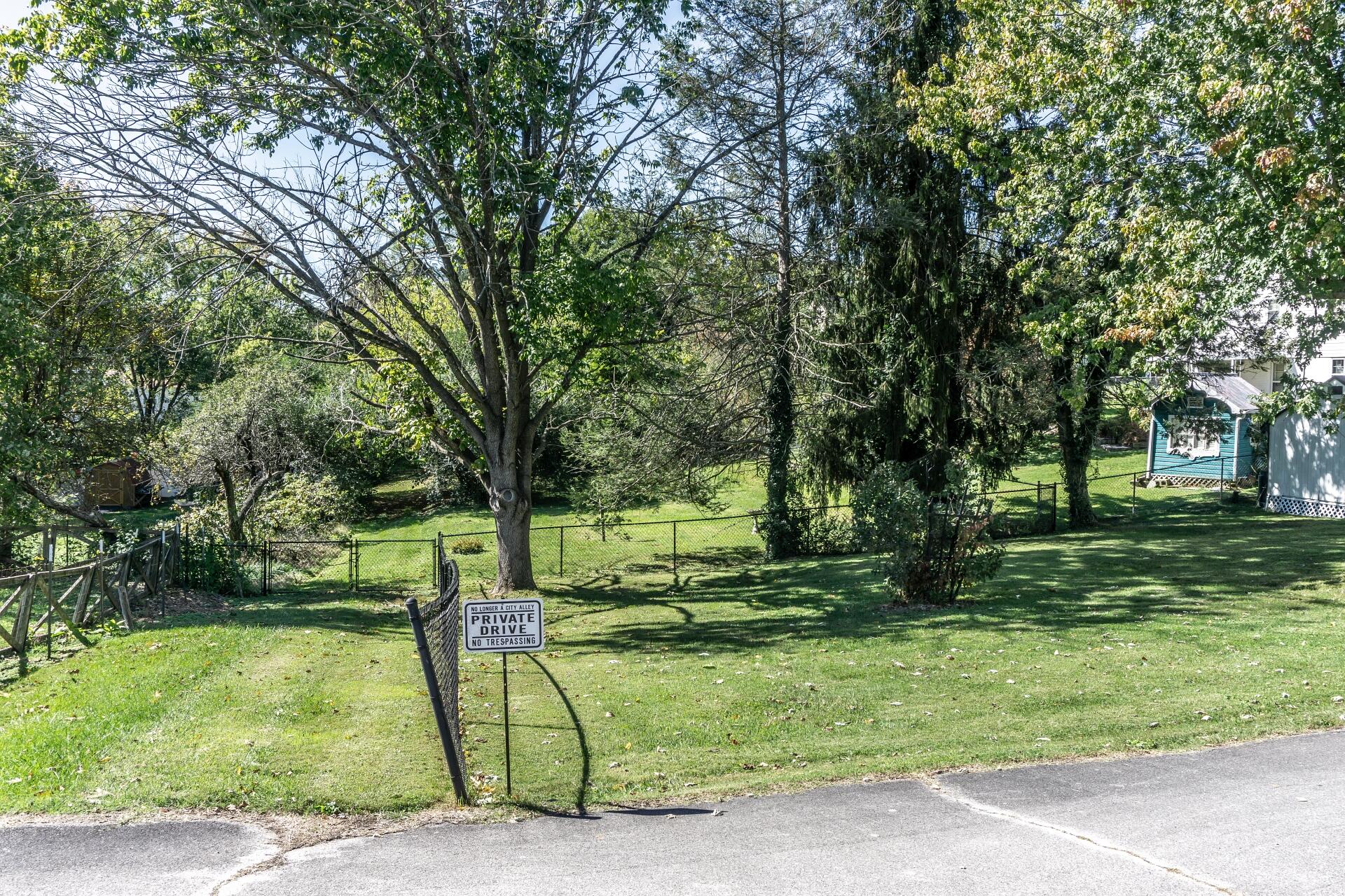 701 Carson Street, Unit 12 Greeneville, TN 37743 - Photo 61 of 73 701CarsonG_072