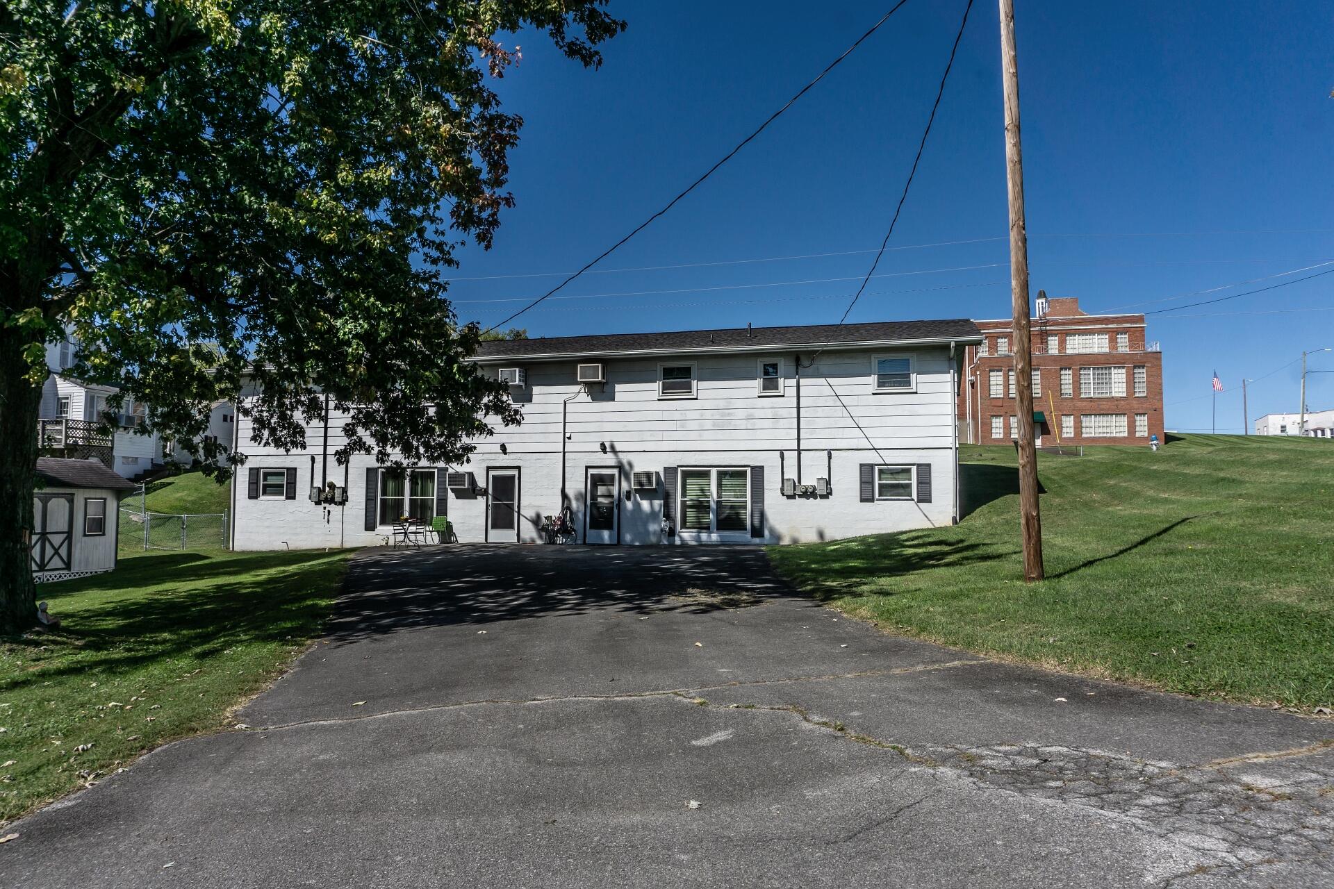 701 Carson Street, Unit 12 Greeneville, TN 37743 - Photo 65 of 73 701CarsonG_078