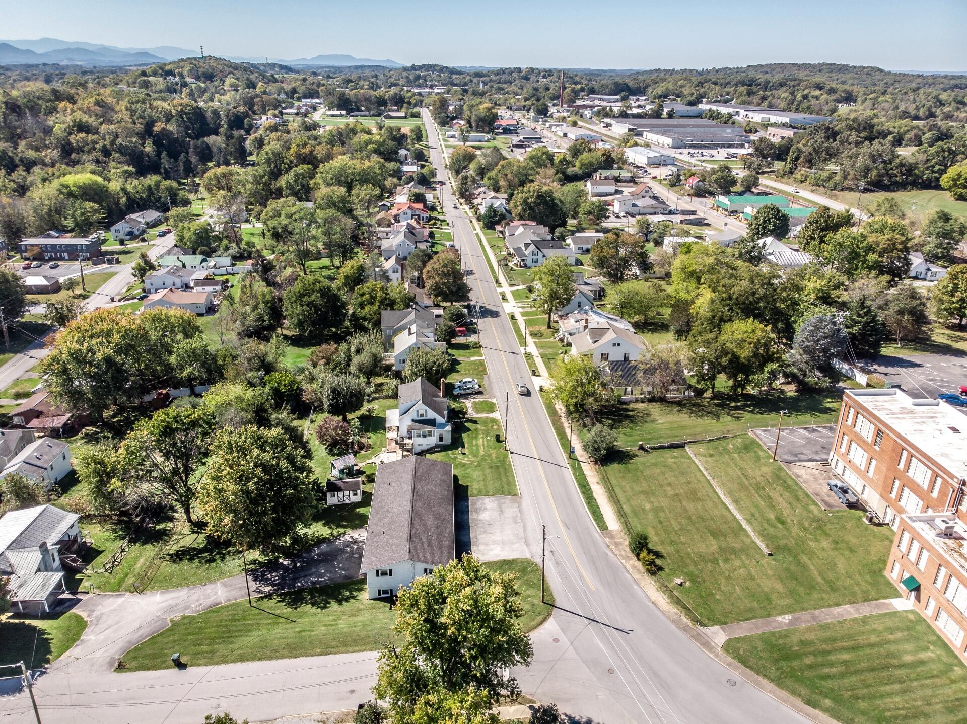 701 Carson Street, Unit 12 Greeneville, TN 37743 - Photo 71 of 73 701CarsonG_088