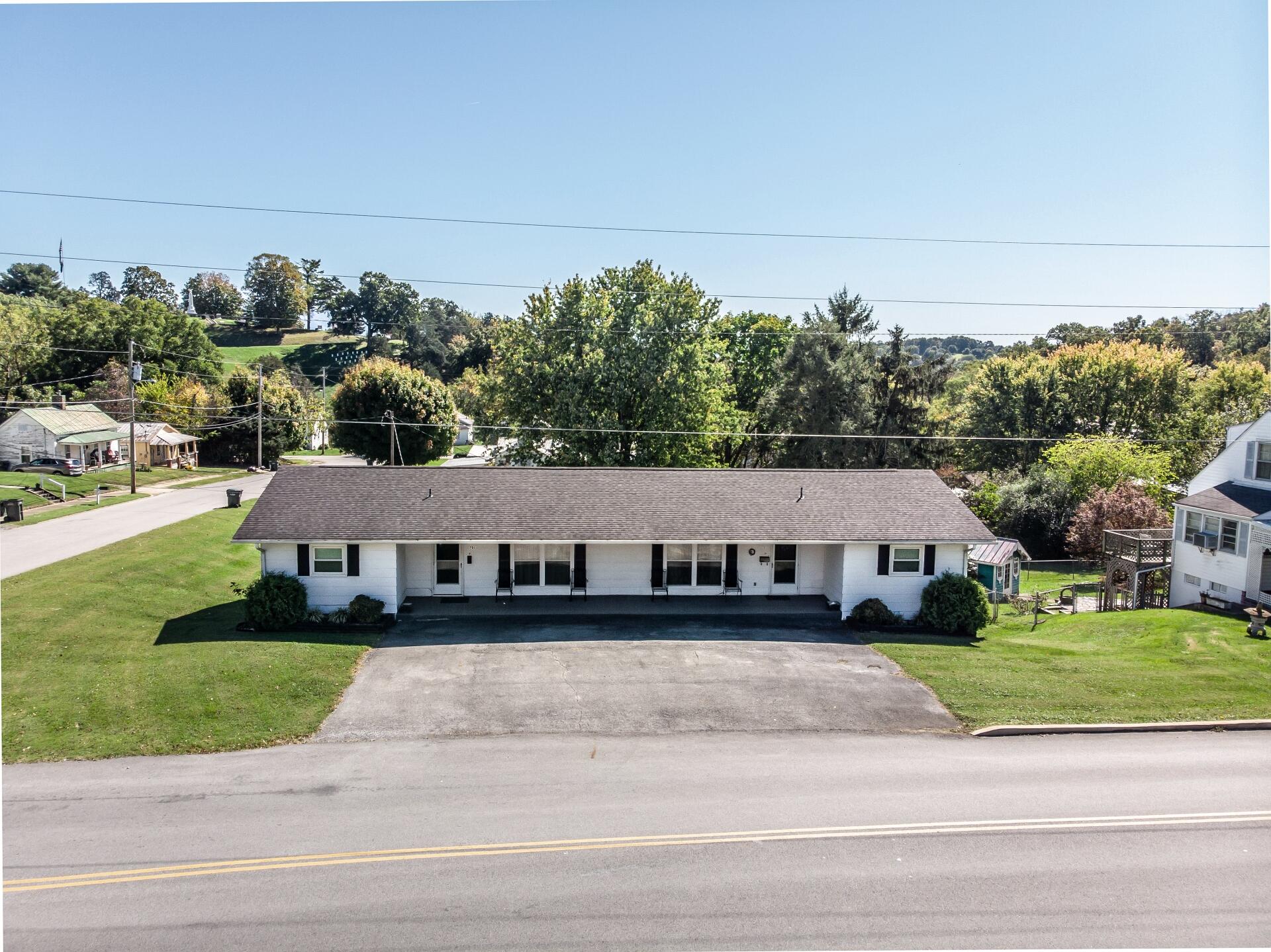 701 Carson Street, Unit 12 Greeneville, TN 37743 - Photo 73 of 73 701CarsonG_090