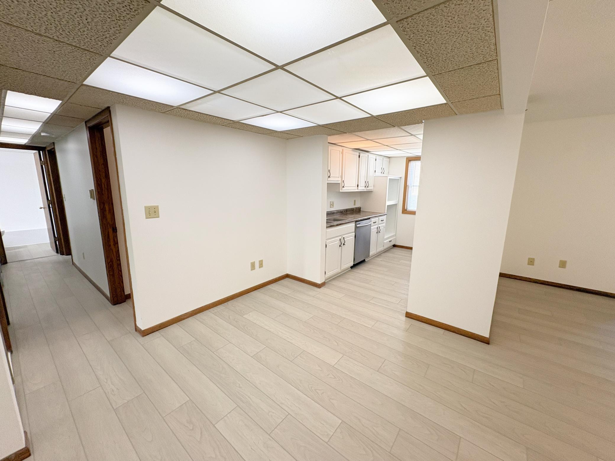 607 19th Street Northwest, Unit 16 Rochester, MN 55901 - Photo 3 of 19