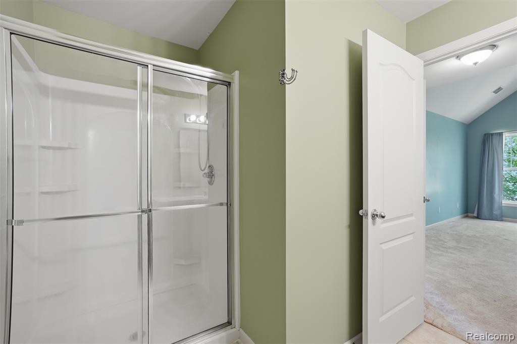 320 North Wixom Road, Unit 30 Wixom, MI 48393 - Photo 21 of 28
