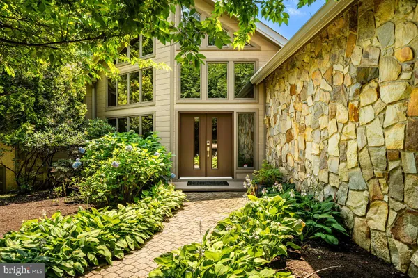 $3,175,000 | 7 Bittersweet Drive, West Chester, PA 19382