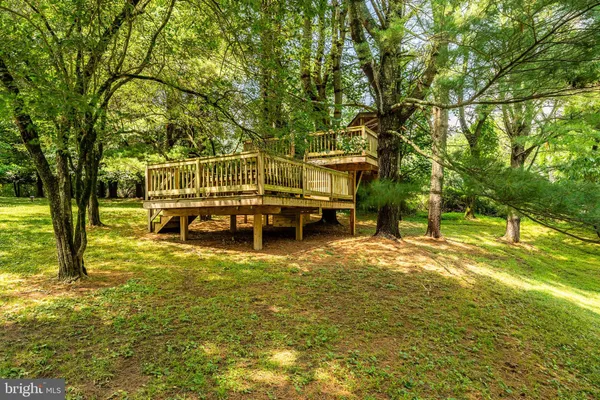 $3,175,000 | 7 Bittersweet Drive, West Chester, PA 19382