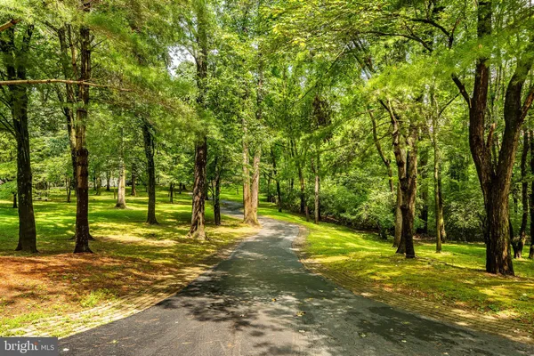 $3,175,000 | 7 Bittersweet Drive, West Chester, PA 19382
