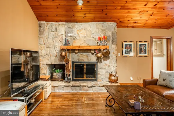 $3,175,000 | 7 Bittersweet Drive, West Chester, PA 19382