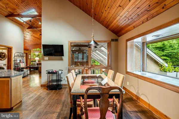 $3,175,000 | 7 Bittersweet Drive, West Chester, PA 19382