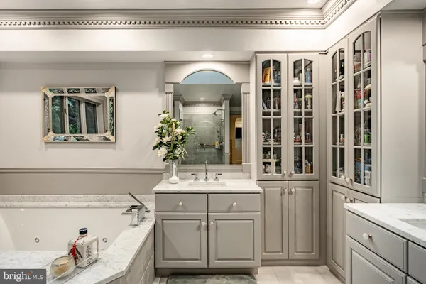 $3,175,000 | 7 Bittersweet Drive, West Chester, PA 19382