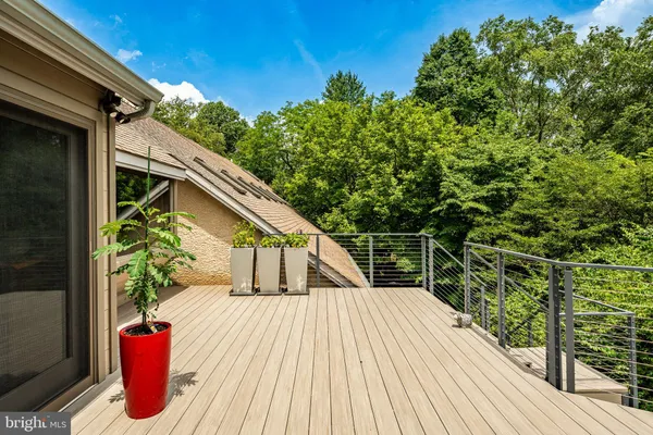 $3,175,000 | 7 Bittersweet Drive, West Chester, PA 19382