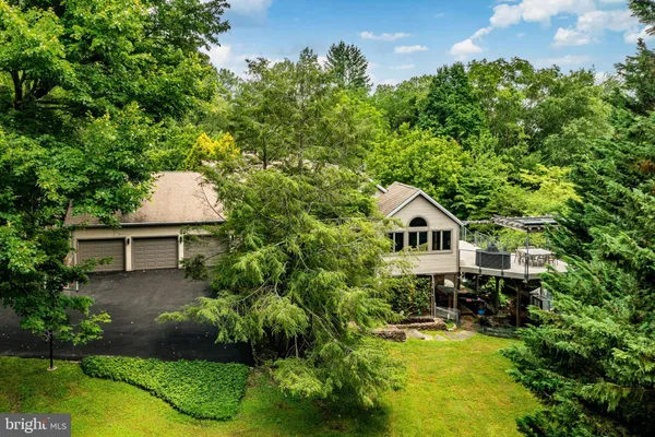$3,175,000 | 7 Bittersweet Drive, West Chester, PA 19382