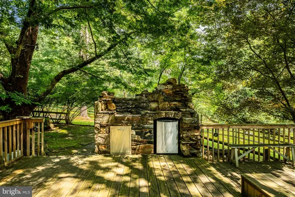 $3,175,000 | 7 Bittersweet Drive, West Chester, PA 19382