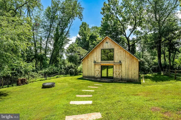 $3,175,000 | 7 Bittersweet Drive, West Chester, PA 19382