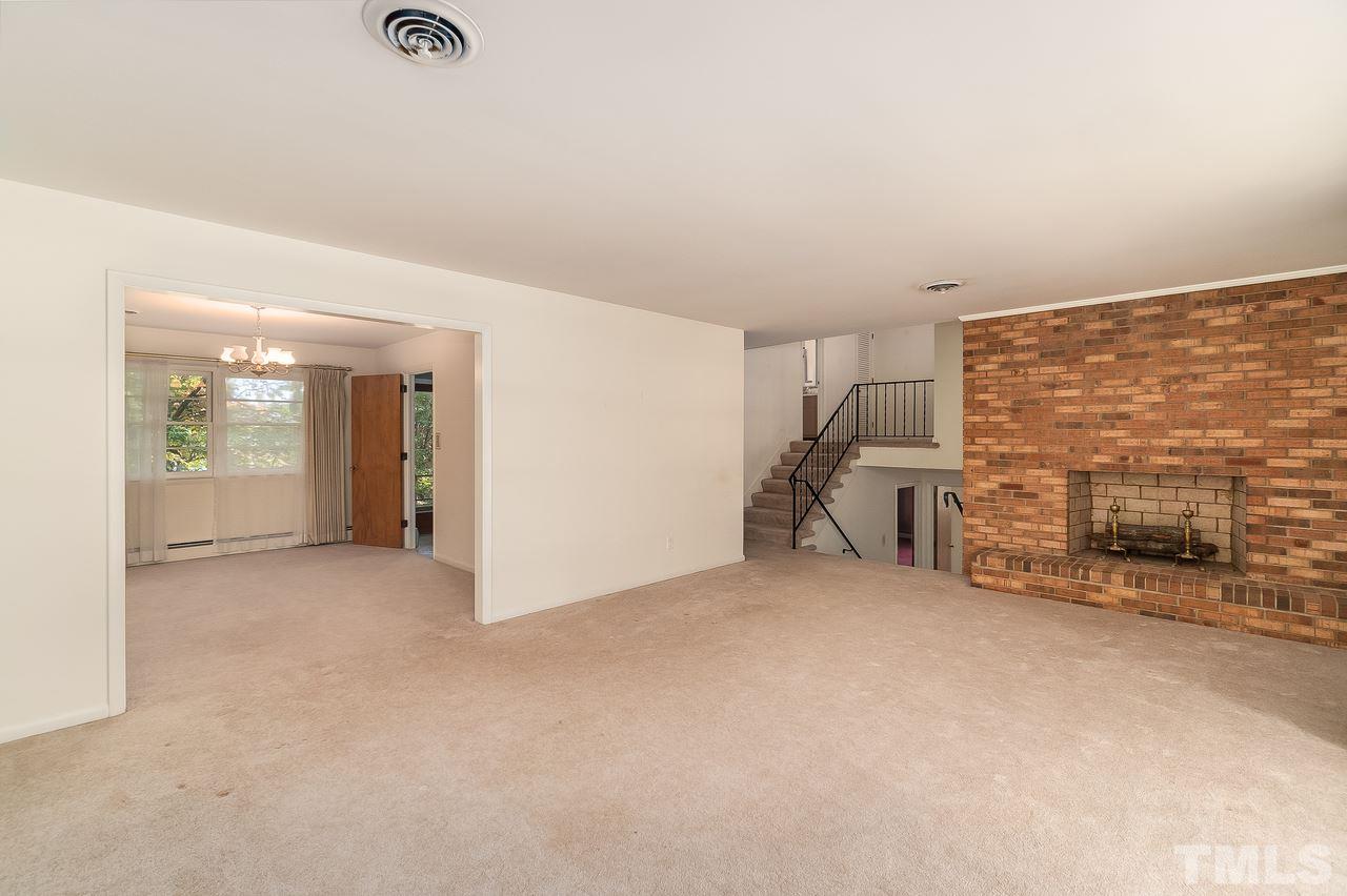 1704 Dixie Trail Raleigh, NC 27607 - Photo 7 of 30