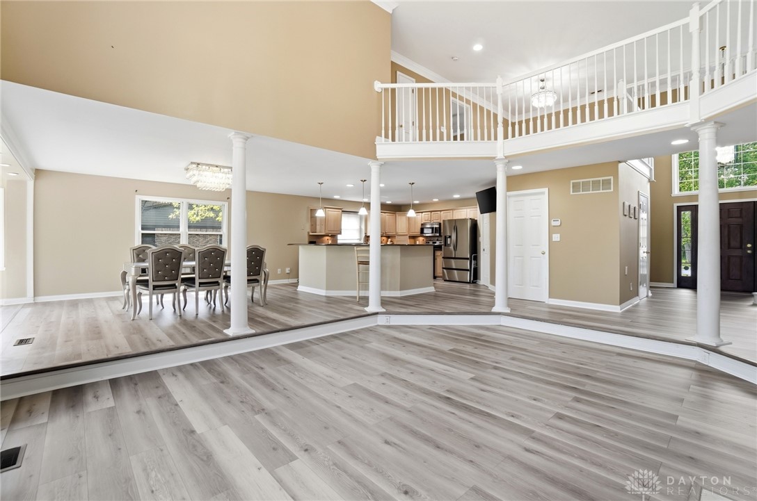 296 Timberleaf Drive Beavercreek, OH 45430 - Photo 10 of 72
