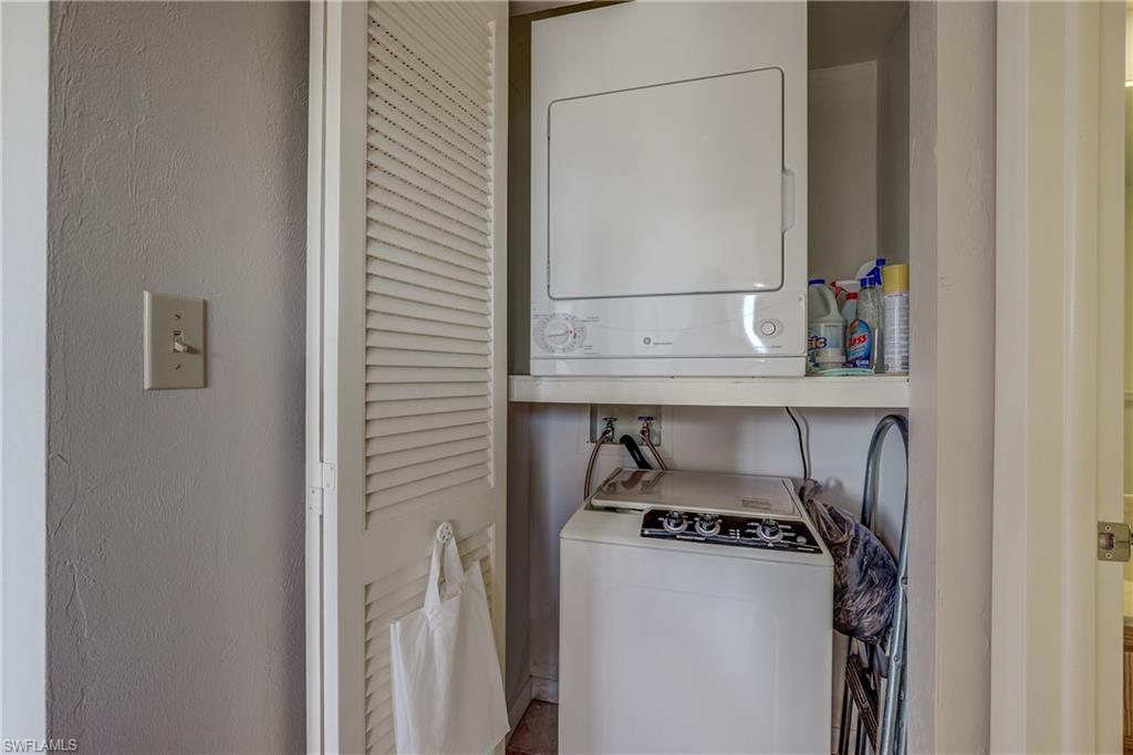 1022 Manatee Road, Unit D306 Naples, FL 34114 - Photo 18 of 35